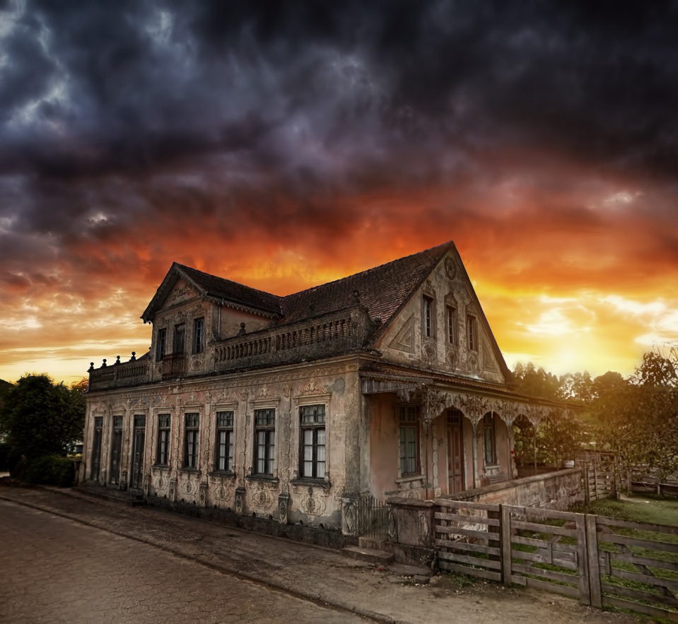 Dark House - Rancho Queimado - SC [ Ver Imagem Original ]